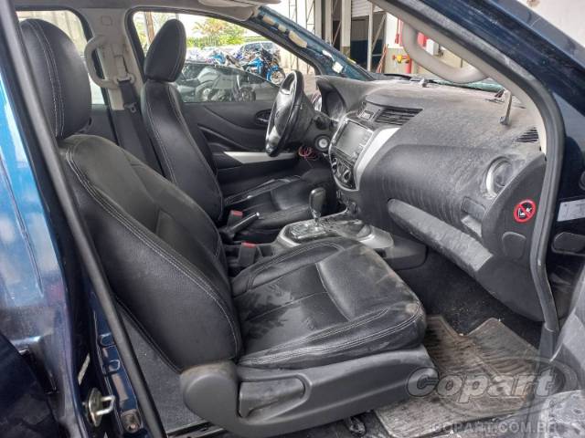 2021 NISSAN FRONTIER CD 