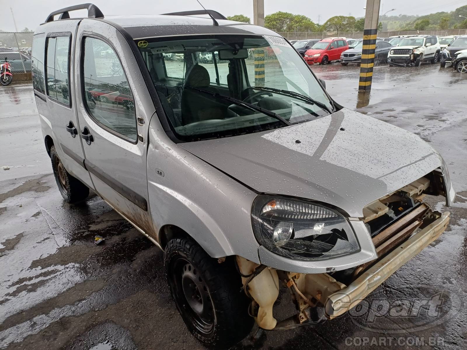Veículo Fiat Doblo FIAT DOBLO 1.8 16V Flex 2021 em leilão
