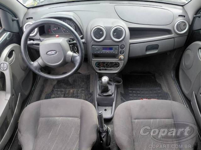 2011 FORD KA 