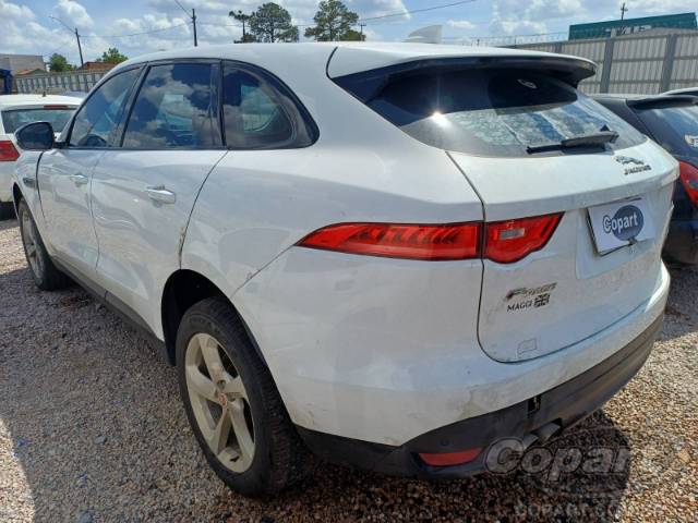 2017 JAGUAR F-PACE 