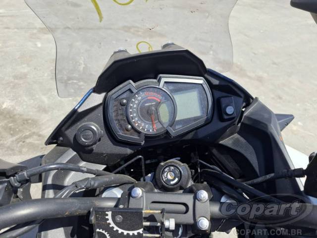 2025 KAWASAKI VERSYS-X 