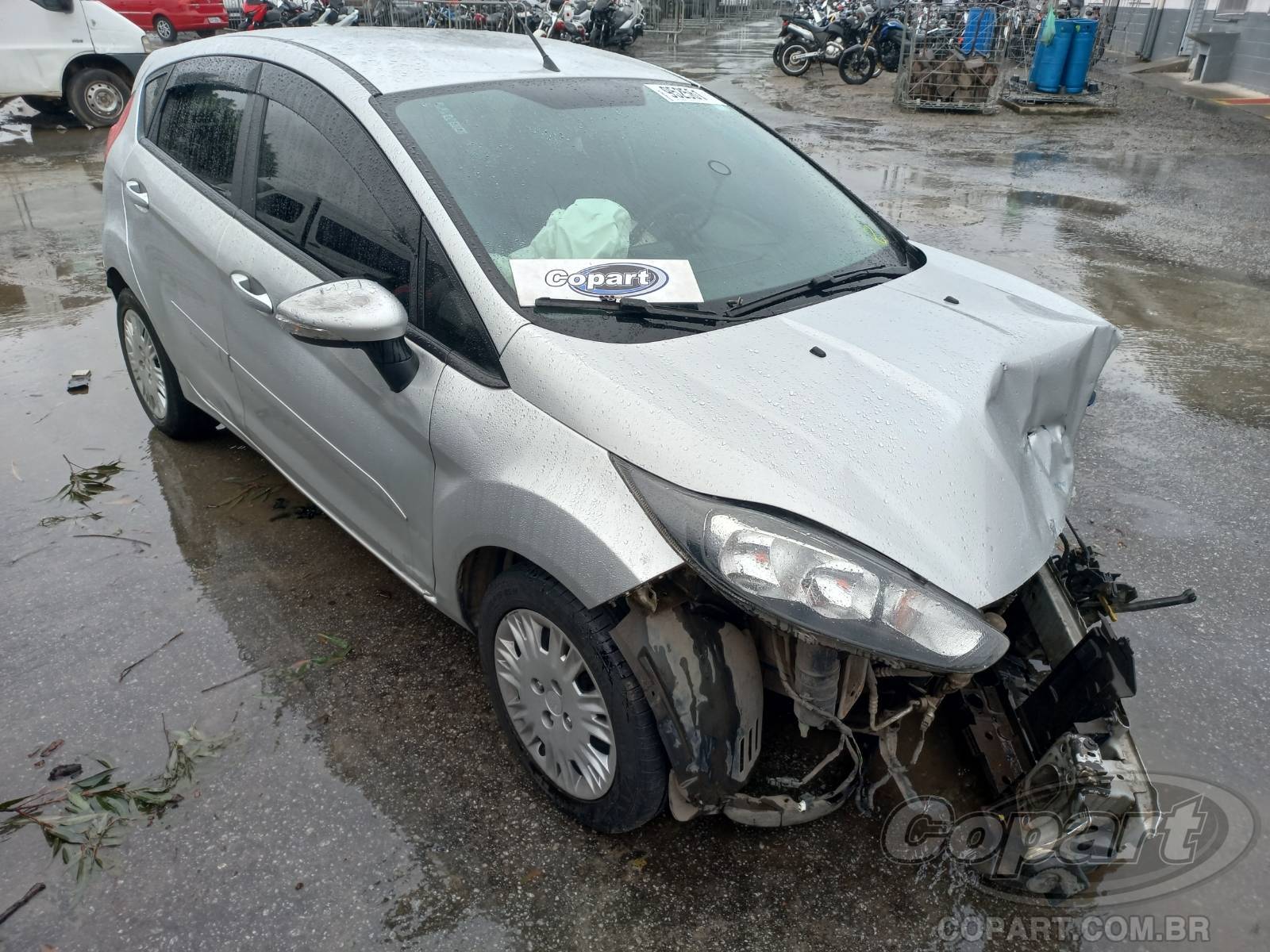 Veículo Ford Fiesta Ford Fiesta SE 1.6 16V Sigma 2017 Colisão Média Monta 2017 em leilão