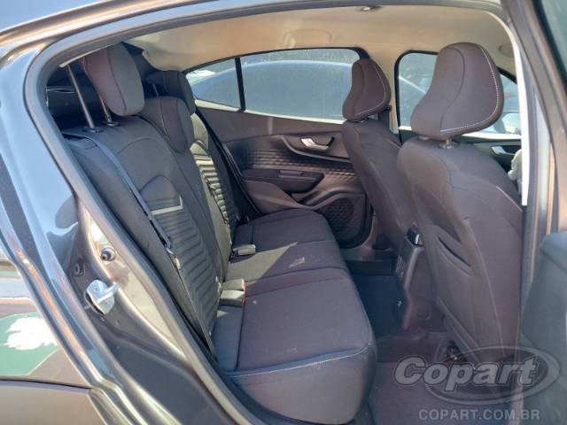 2025 FIAT FASTBACK 
