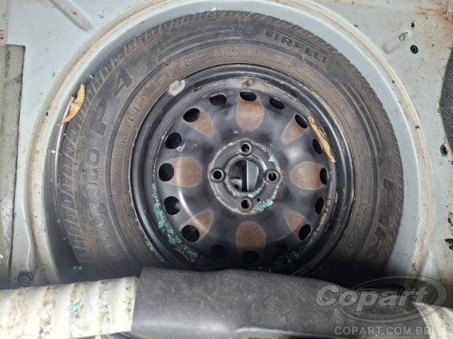 2016 VOLKSWAGEN GOL 