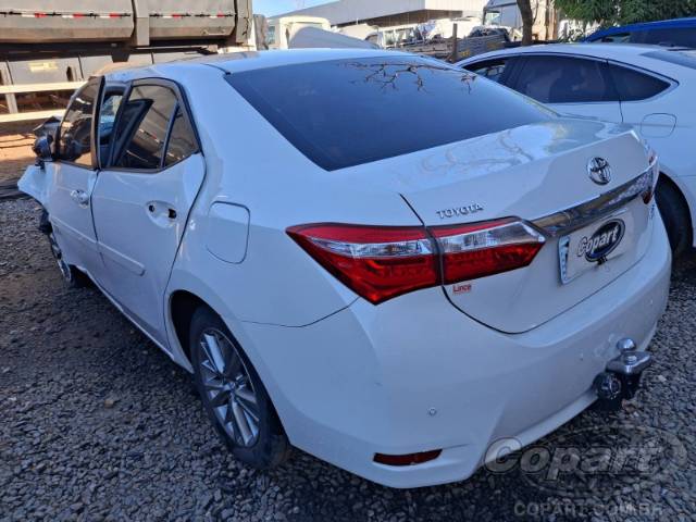 2017 TOYOTA COROLLA 