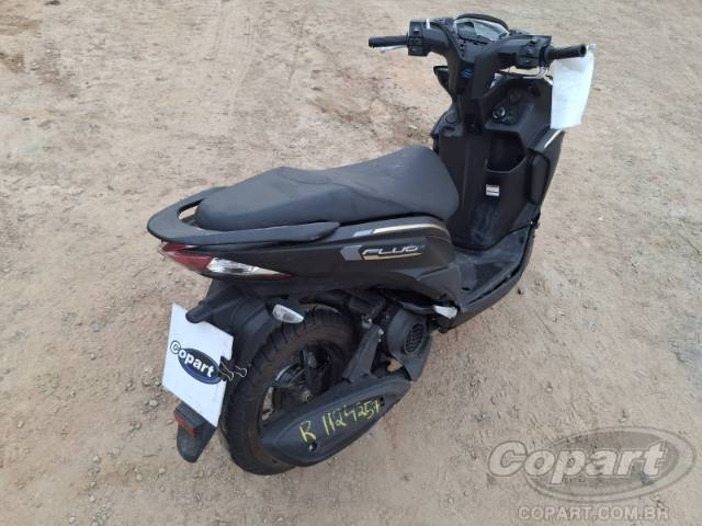 2027 YAMAHA FLUO 