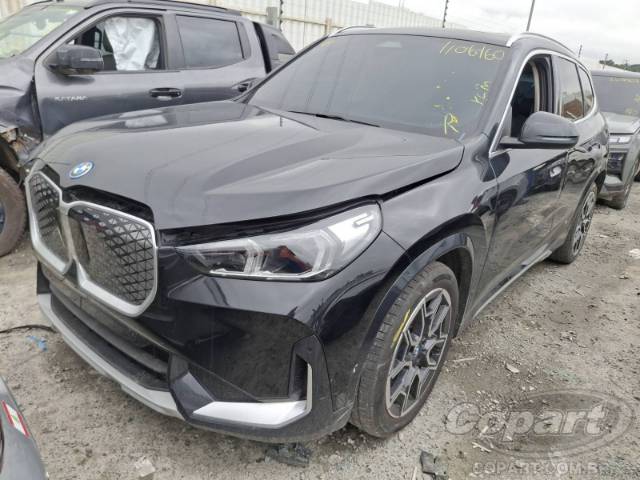 2025 BMW IX1 