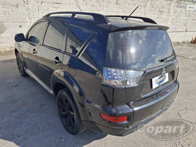 2011 MITSUBISHI OUTLANDER 