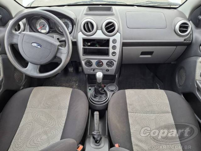2009 FORD FIESTA SEDAN 