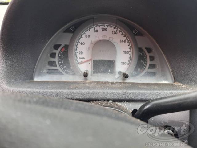 2011 VOLKSWAGEN GOL 