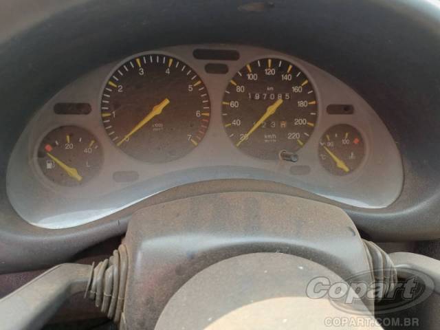 1997 CHEVROLET CORSA 