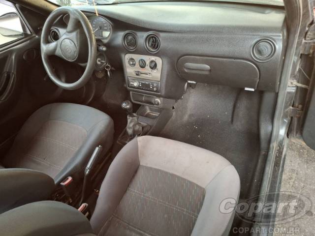 2003 CHEVROLET CELTA 