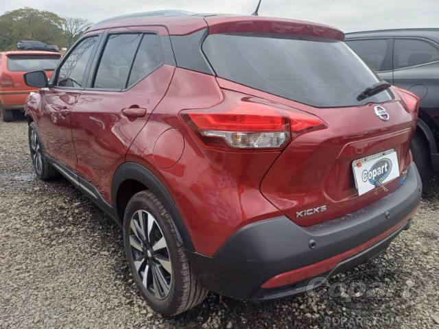 2018 NISSAN KICKS 