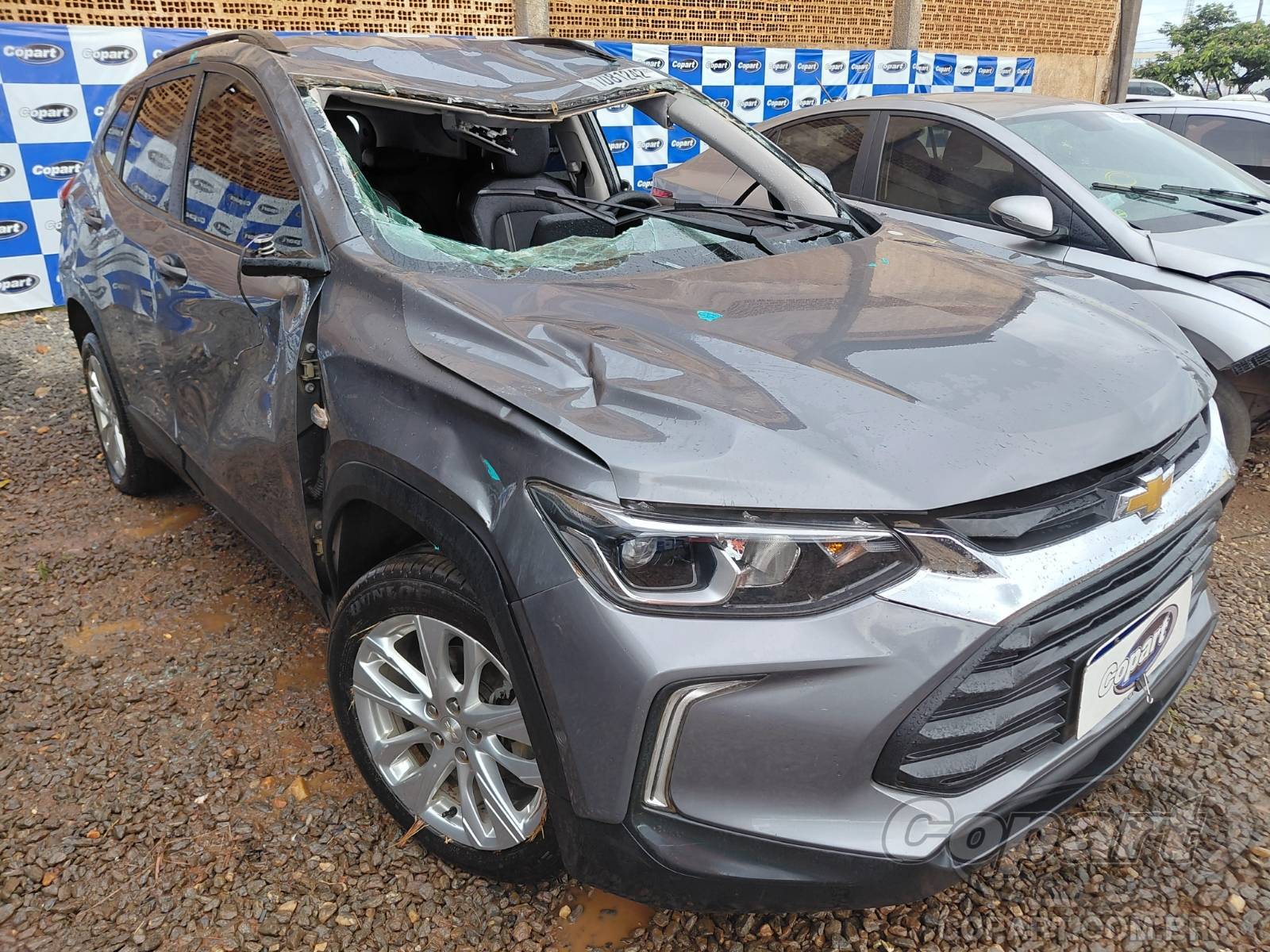 Veículo GM - Chevrolet Tracker Chevrolet Tracker LTZ AT 1.0 12V Ecotec Turbo 2023 2023 em leilão