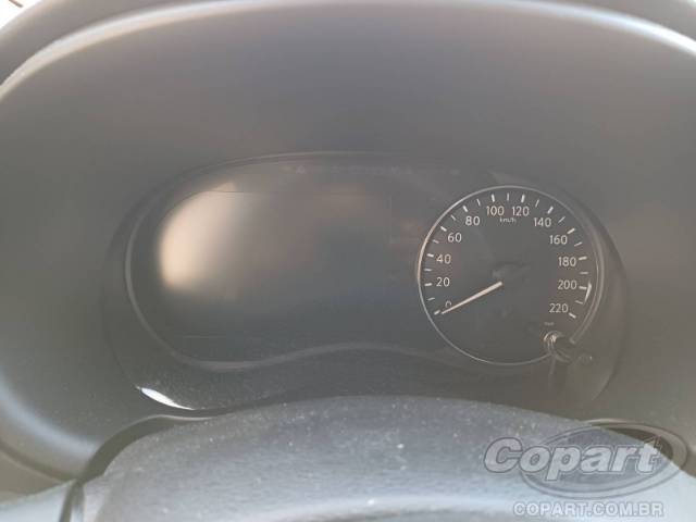 2025 NISSAN Kicks Play 