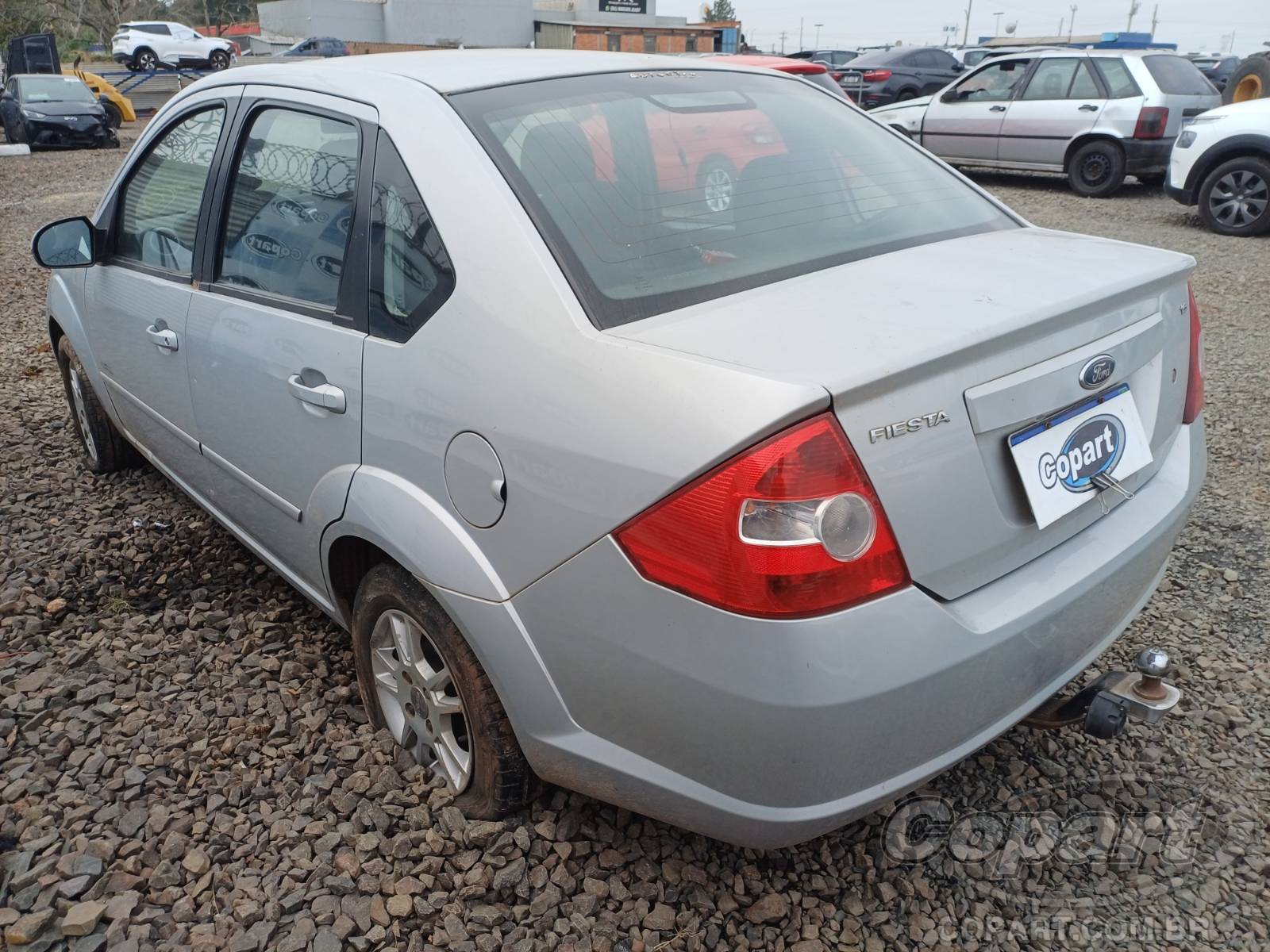 Foto 3: 2009 FORD FIESTA SEDAN
