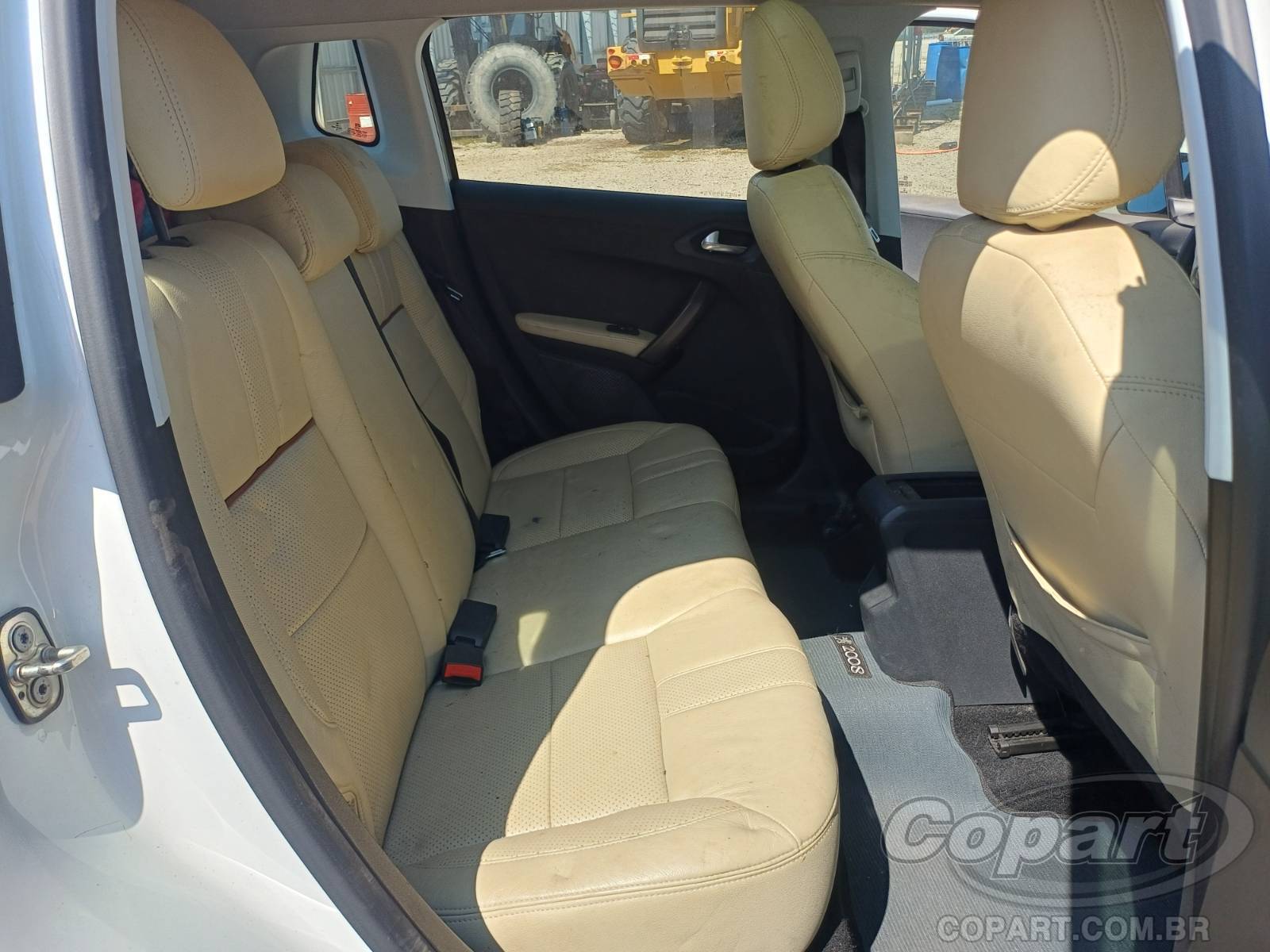 Foto 6 de 10: 2017 PEUGEOT 2008