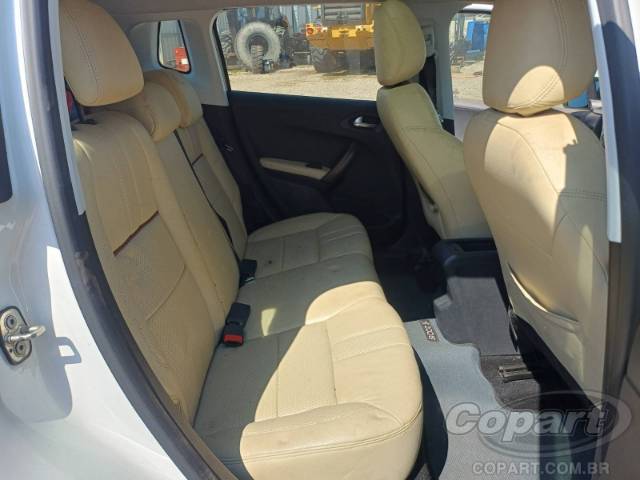2017 PEUGEOT 2008 