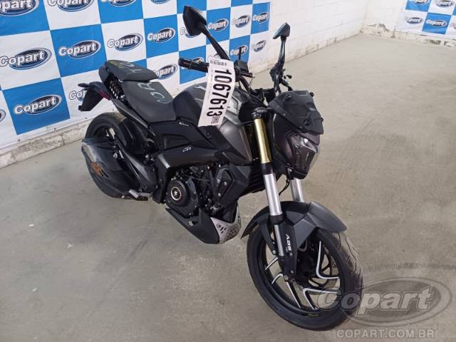 2025 BAJAJ DOMINAR 