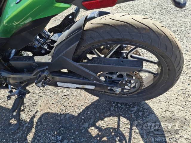 2025 BAJAJ DOMINAR 