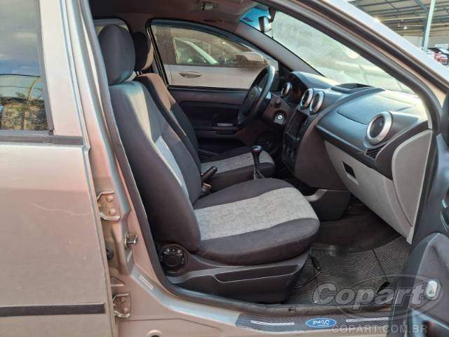 2008 FORD FIESTA SEDAN 