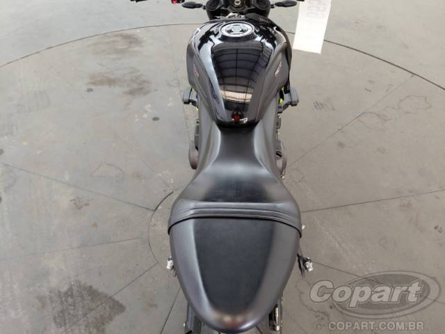 2024 TRIUMPH TRIDENT 