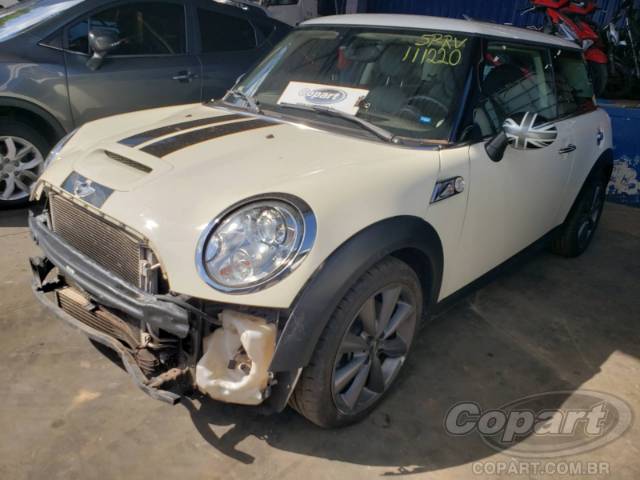 2013 MINI COOPER 