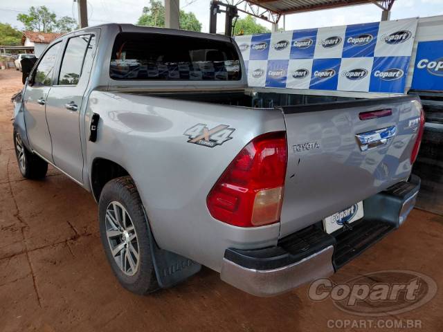 2020 TOYOTA HILUX CD 