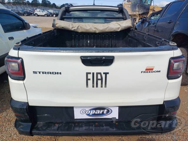 2021 FIAT STRADA 