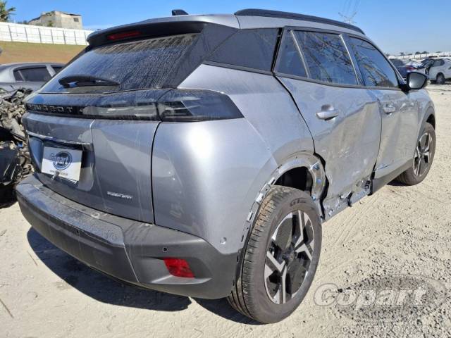 2025 PEUGEOT 2008 