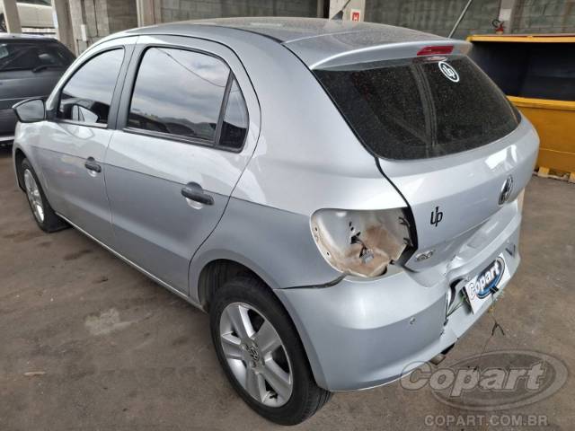 2013 VOLKSWAGEN GOL 