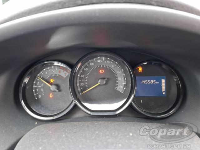 2015 RENAULT SANDERO 