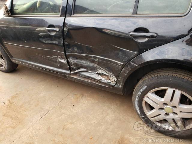 2001 VOLKSWAGEN BORA 