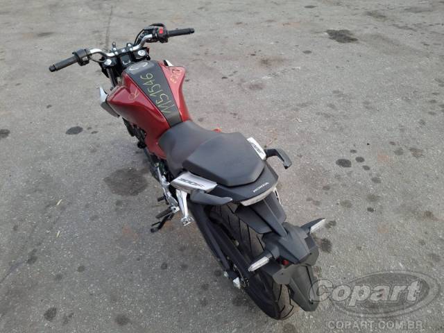 2026 HONDA CB 300F 