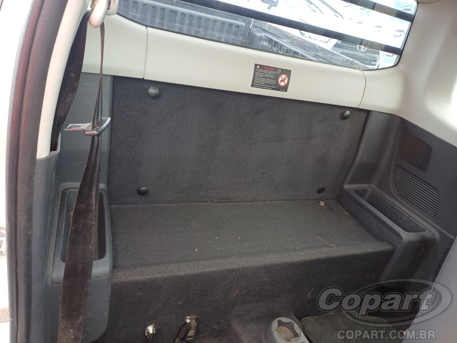 2013 VOLKSWAGEN SAVEIRO CE — foto 6 de 12
