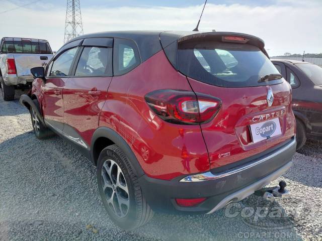 2021 RENAULT CAPTUR 