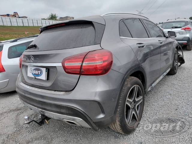 2018 MERCEDES BENZ GLA 