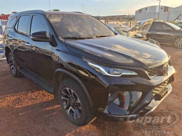 2025 TOYOTA SW4 