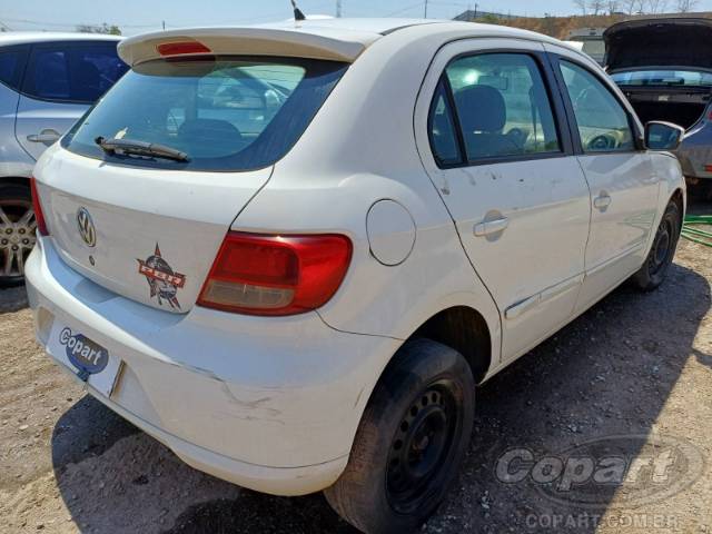 2013 VOLKSWAGEN GOL 