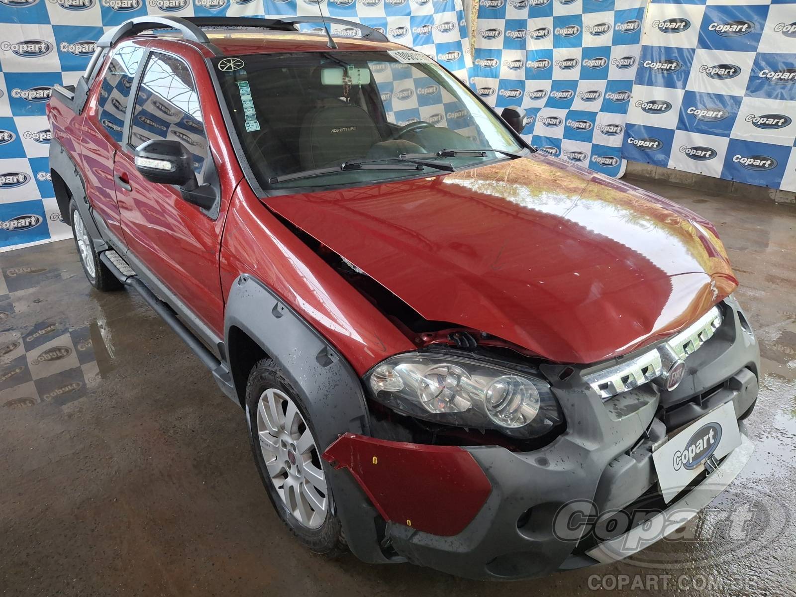 Veículo Fiat Strada Fiat Strada CD Adventure 1.8 16V E.torQ 2014 2014 em leilão