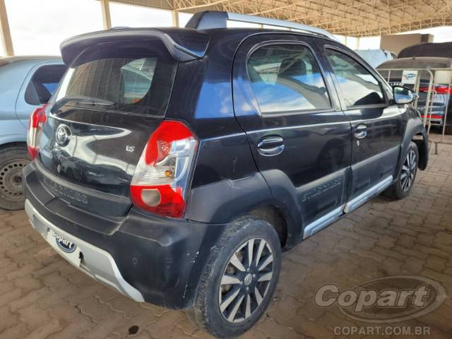 2015 TOYOTA ETIOS 