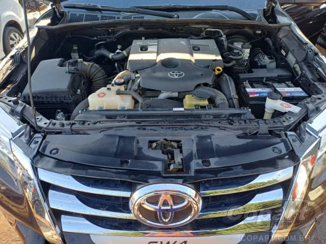 2017 TOYOTA HILUX SW4 