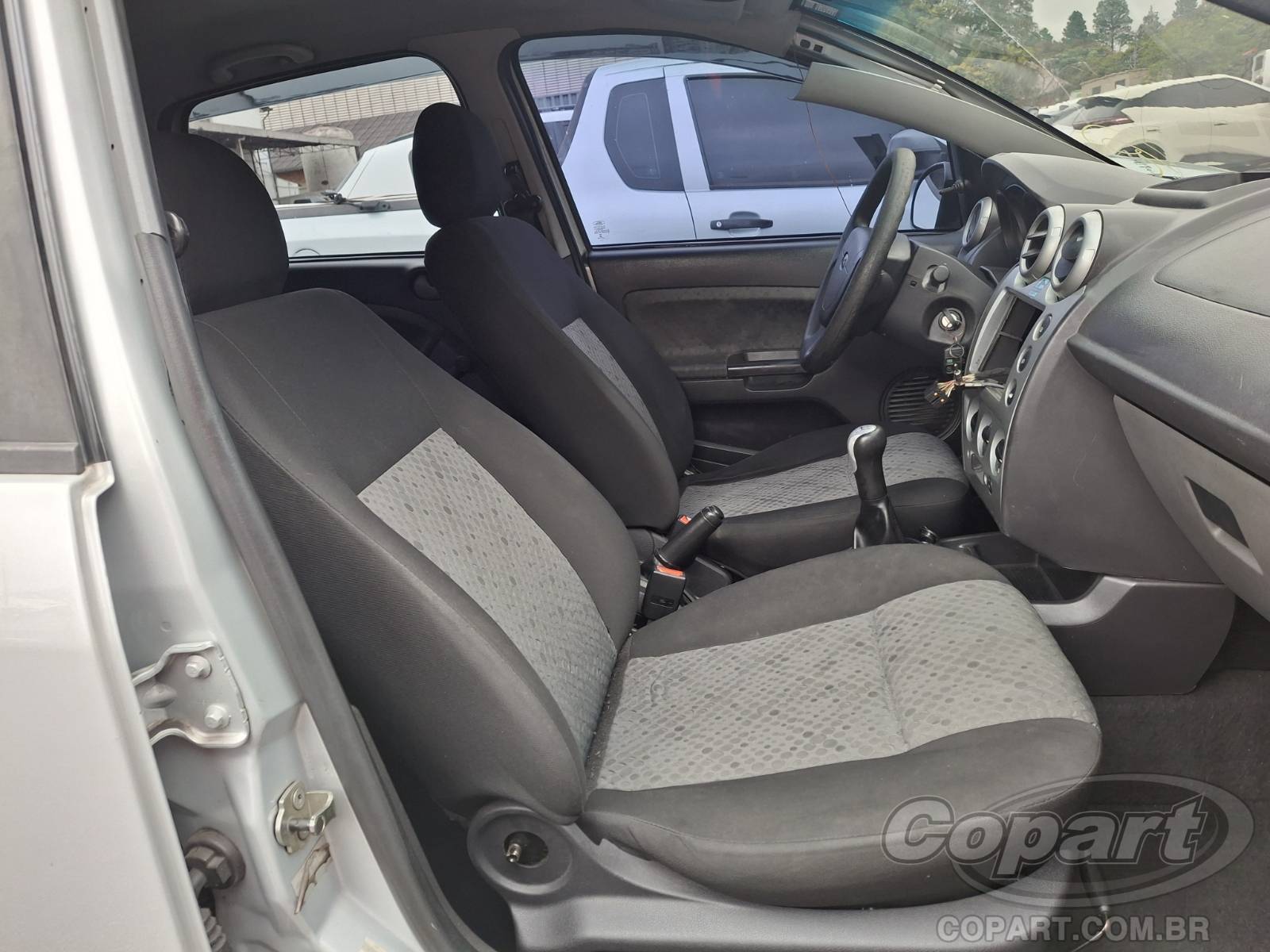 2013 FORD FIESTA — foto 5 de 10