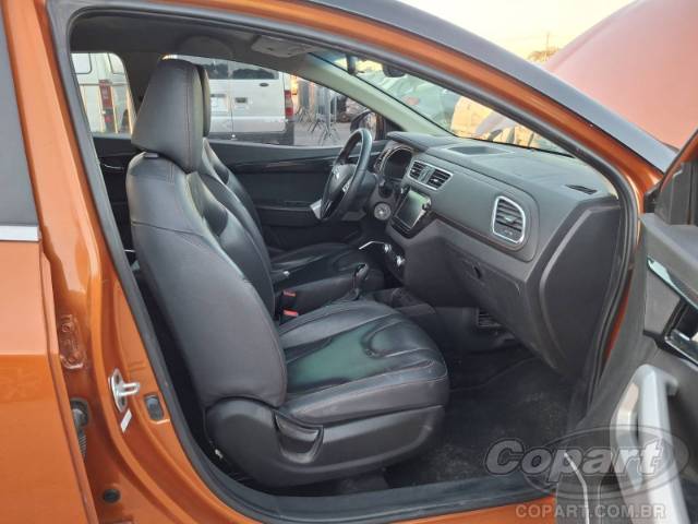 2019 JAC T40 