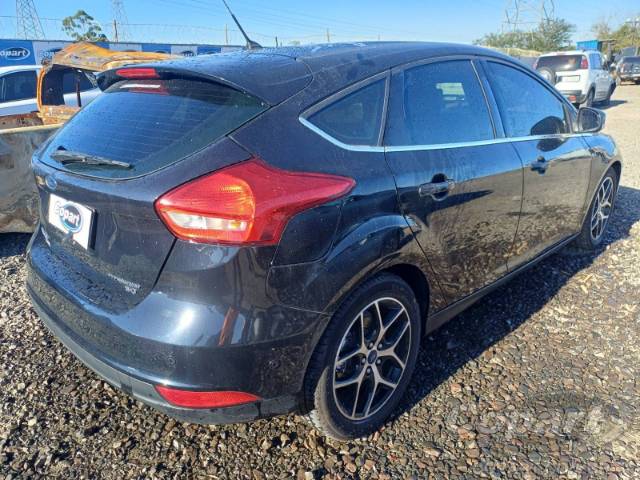 2017 FORD FOCUS 