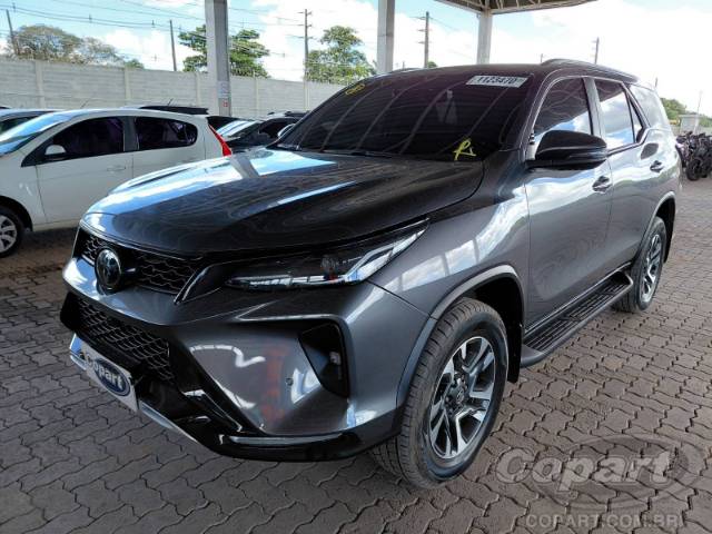 2025 TOYOTA SW4 