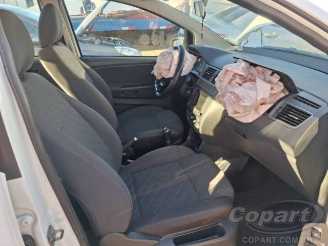 2017 VOLKSWAGEN FOX 