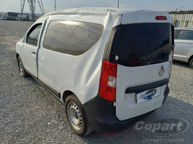2027 RENAULT KANGOO 