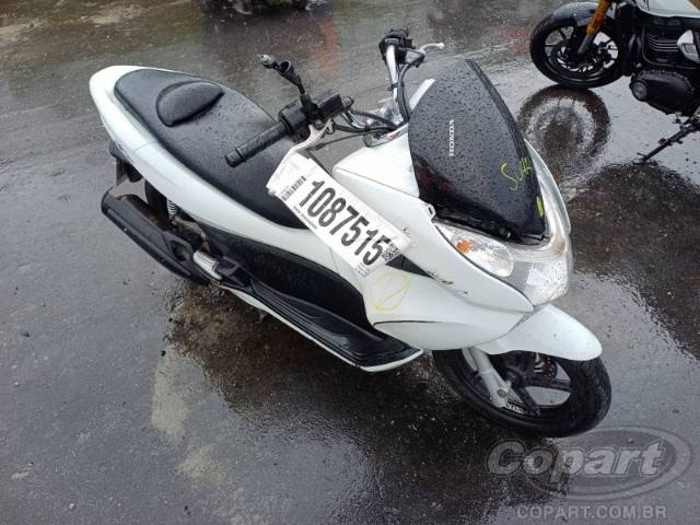2015 HONDA PCX 