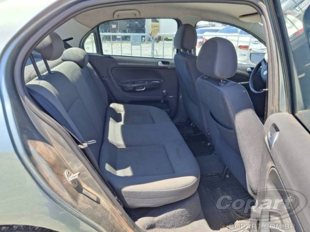 2012 VOLKSWAGEN VOYAGE 